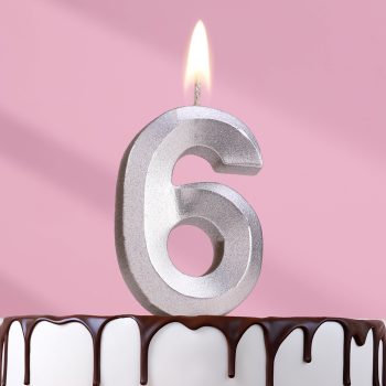 Свеча цифра "6" грань СЕРЕБРО, 7.5см