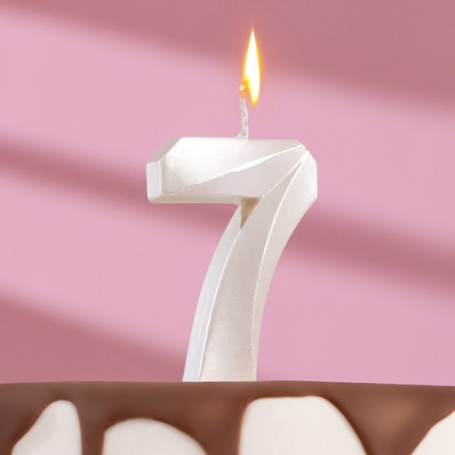 Свеча цифра "7" Грань Жемчуг, 7.5см